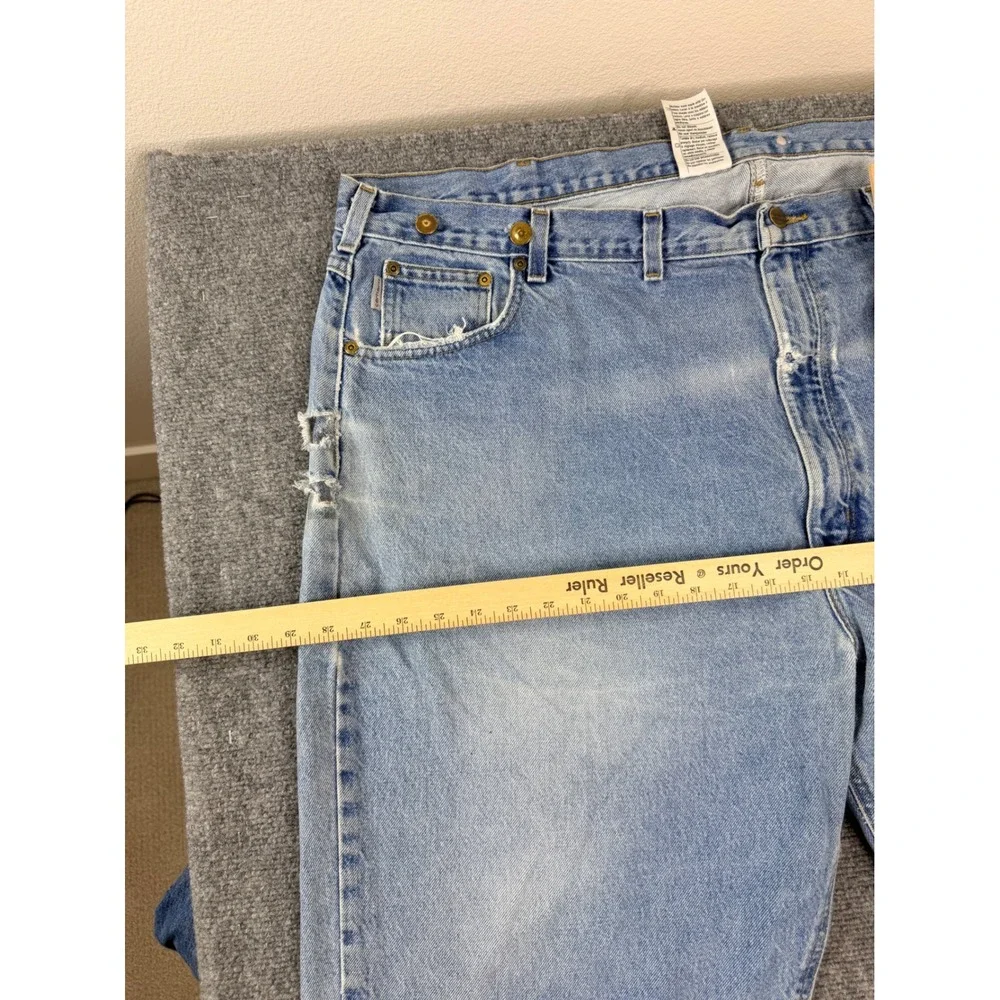 Carhartt B17-DST Mens Relaxed Fit Jeans Light‎ Wash Blue Denim 50x32 Distressed